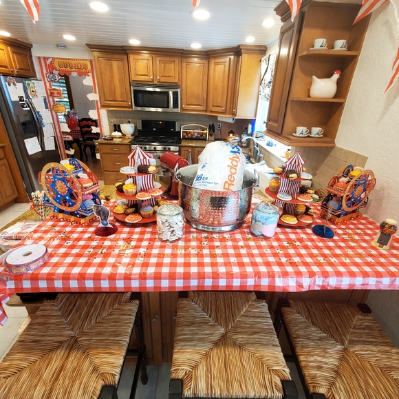 Cupcake stands - Picture 4 of 4